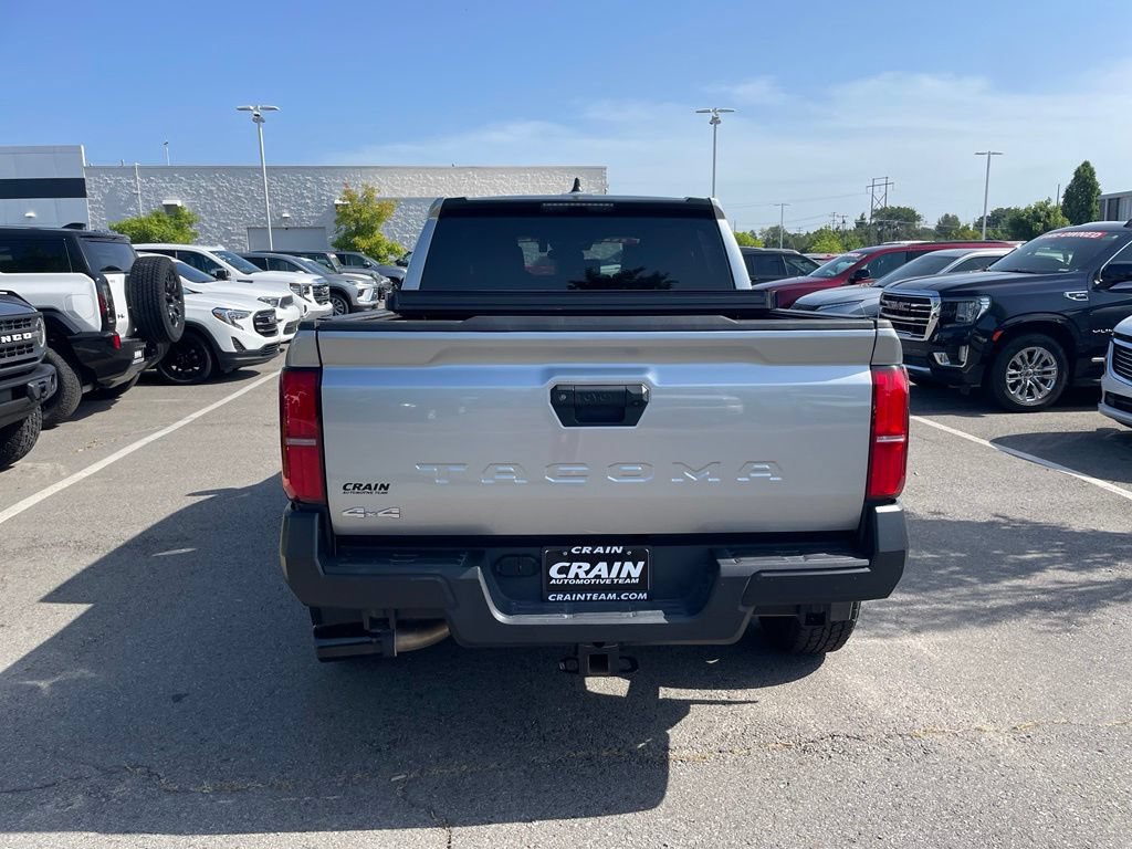 Used 2024 Toyota Tacoma SR AWD/4WD image 6