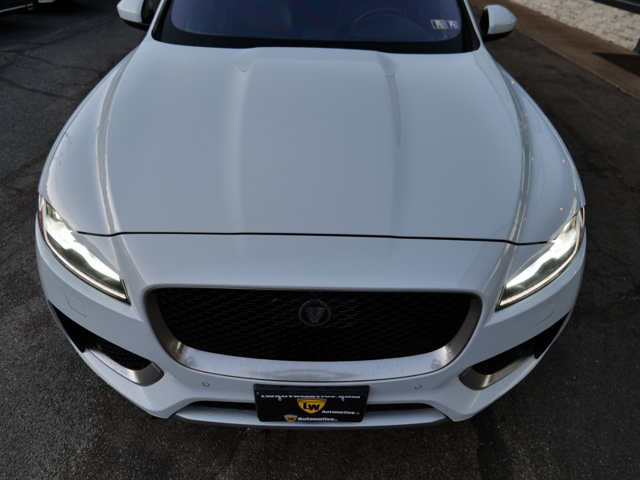 Used 2019 Jaguar F-PACE S image 80