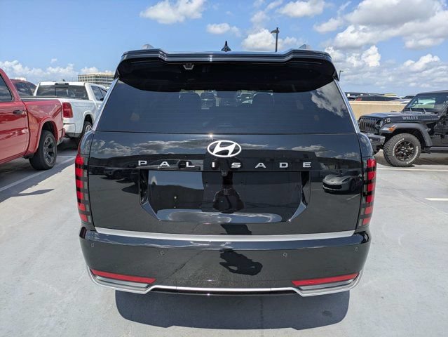 Used 2026 Hyundai Palisade Calligraphy FWD image 4
