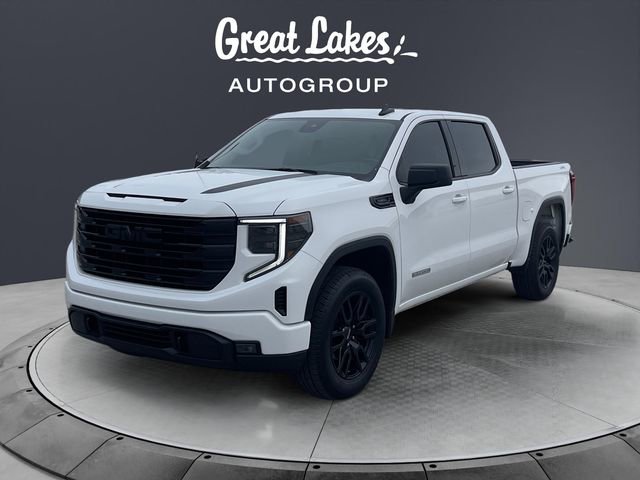 Used 2025 GMC Sierra 1500 Elevation AWD/4WD image 1