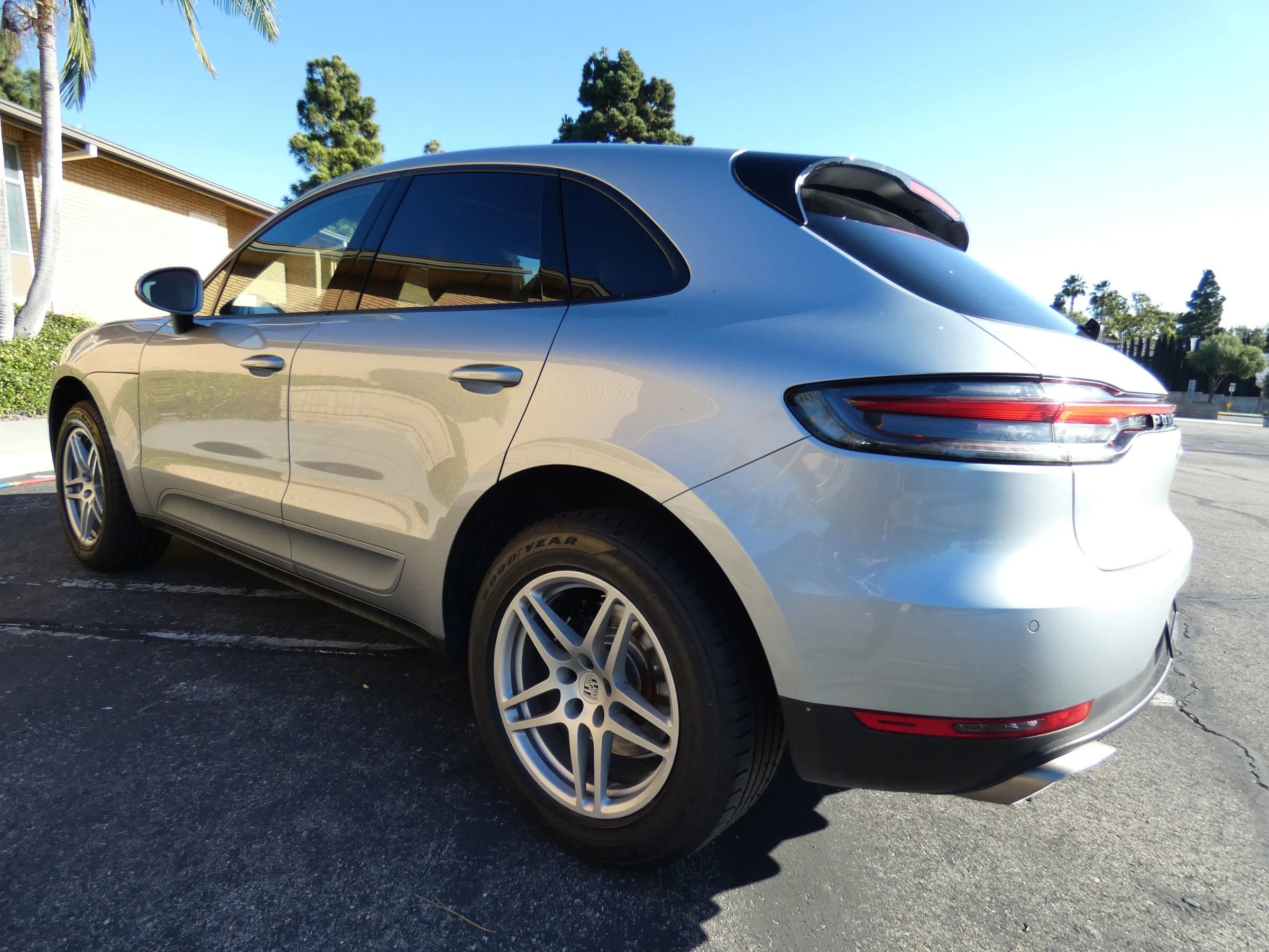 Used 2019 Porsche Macan image 11