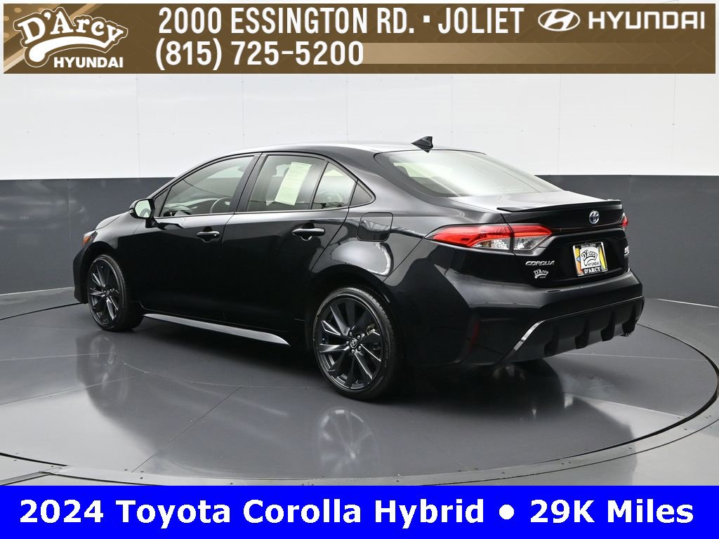 Used 2024 Toyota Corolla Hybrid Sedan image 7