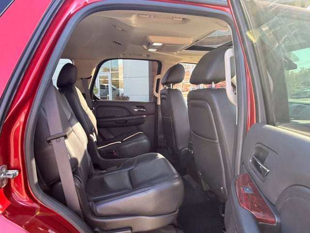 Used 2012 Cadillac Escalade Premium AWD/4WD image 42