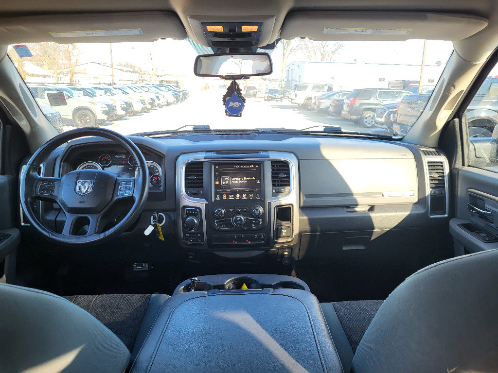 Used 2017 RAM 1500 Big Horn image 9