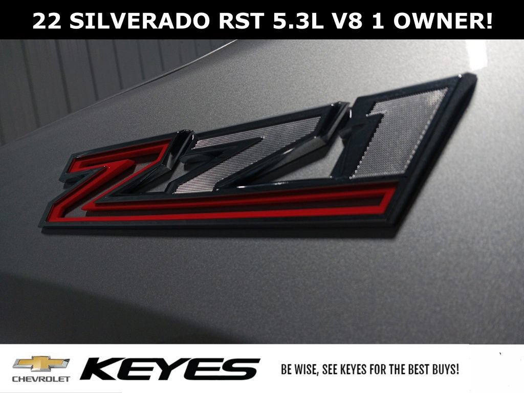 Used 2022 Chevrolet Silverado 1500 RST w/ LPO, Blackout Package AWD/4WD image 4