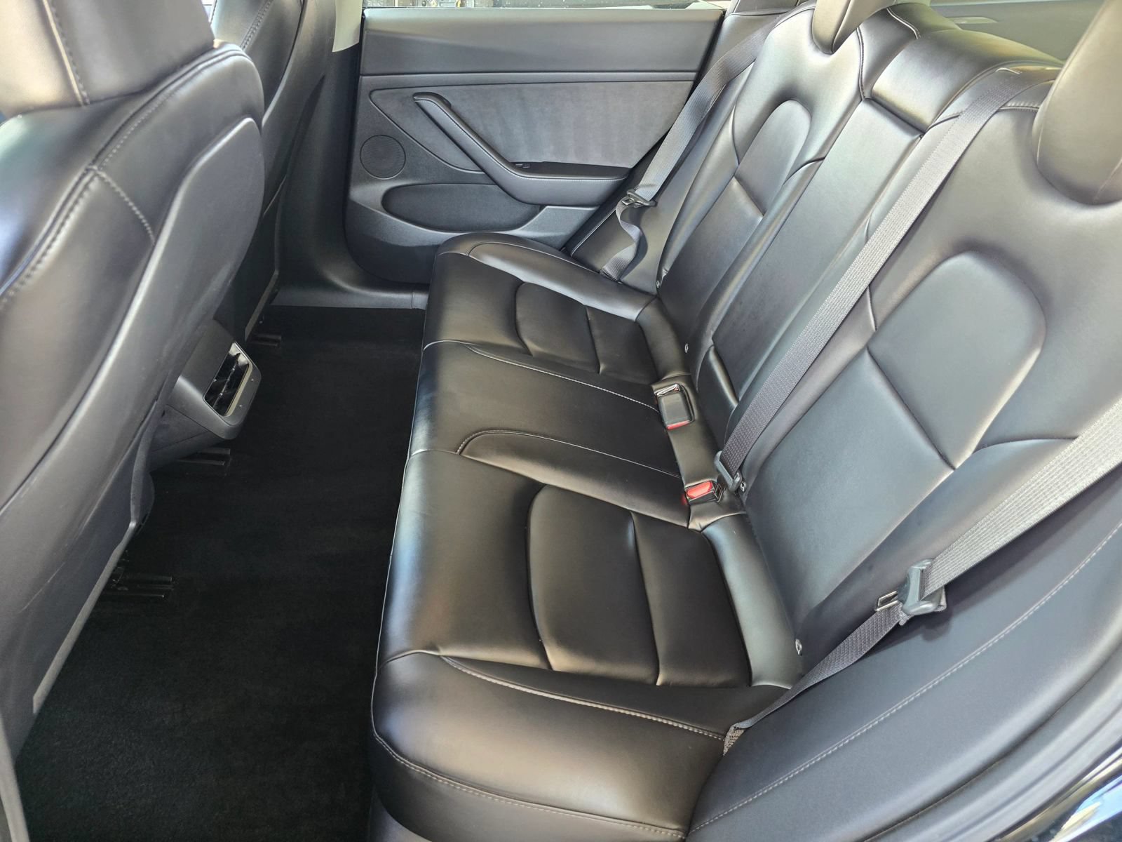 Used 2023 Tesla Model 3 Standard Range RWD image 34