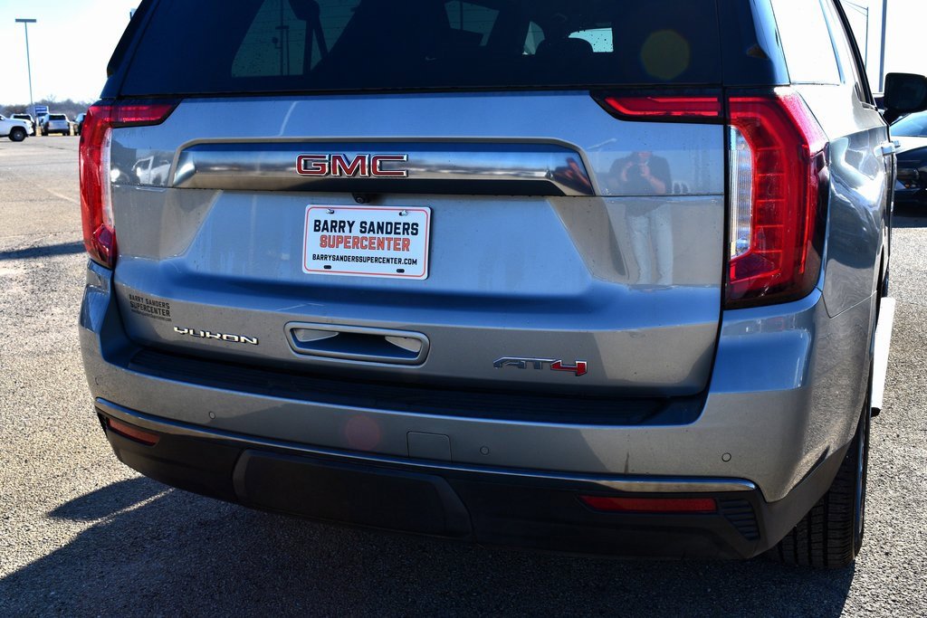 Used 2023 GMC Yukon XL AT4 w/ AT4 Premium Plus Package image 10