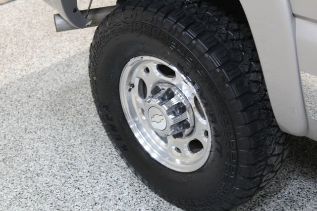 Used 2006 Chevrolet Silverado 2500 LT w/ Onstar Plus Package image 28