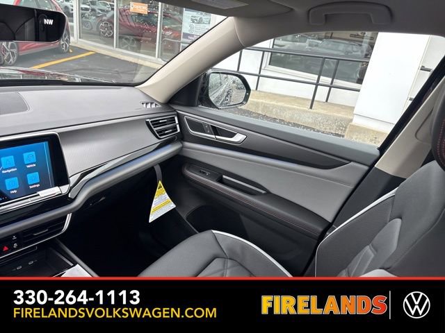 New 2026 Volkswagen Atlas Peak Edition image 48