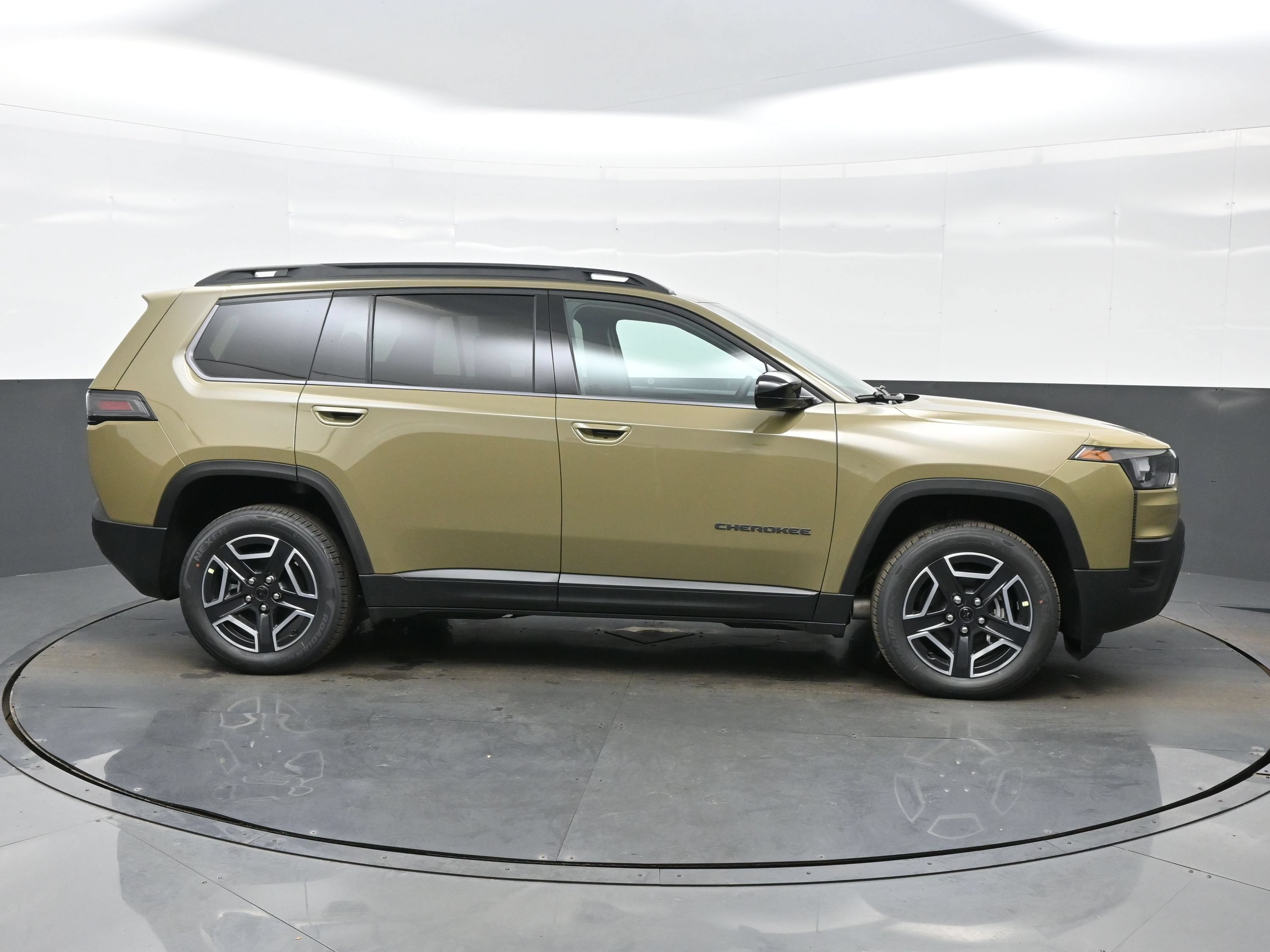 New 2026 Jeep Cherokee Laredo AWD/4WD image 10