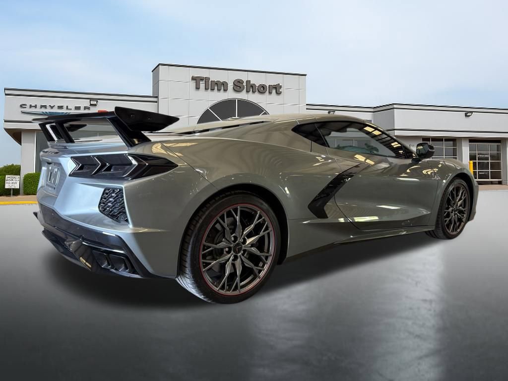 Used 2024 Chevrolet Corvette Stingray Coupe w/ Z51 Performance Package image 5