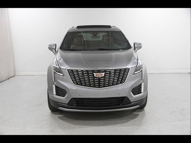 Certified 2025 Cadillac XT5 Premium Luxury w/ Technology Package AWD/4WD image 2