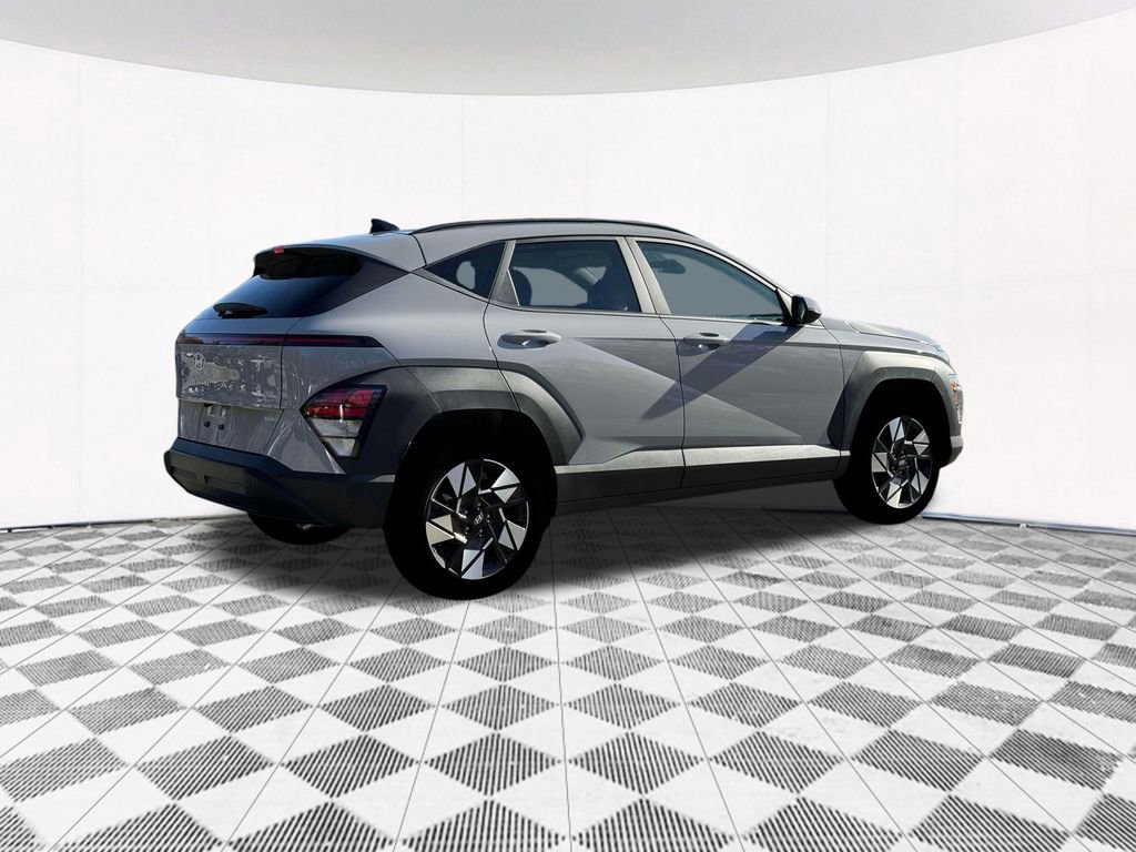 Used 2025 Hyundai Kona SEL image 13