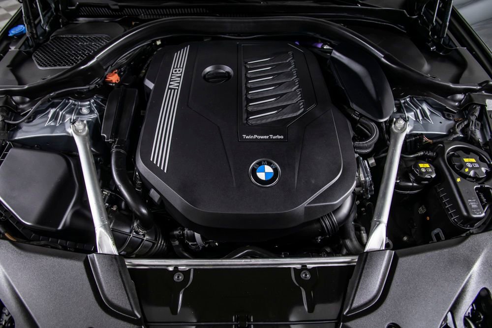 Used 2023 BMW 540i w/ M Sport Package image 51