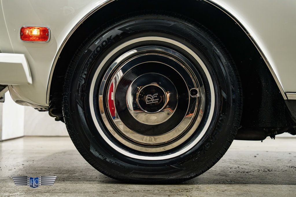 Used 1988 Rolls-Royce Corniche II RWD image 11