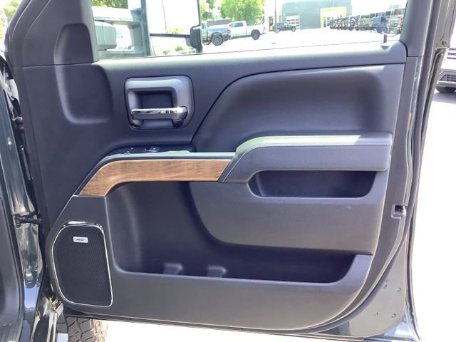 Used 2018 Chevrolet Silverado 2500 LTZ w/ Duramax Plus Package AWD/4WD image 36