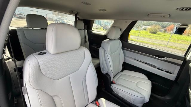 Used 2024 Hyundai Palisade SEL image 18