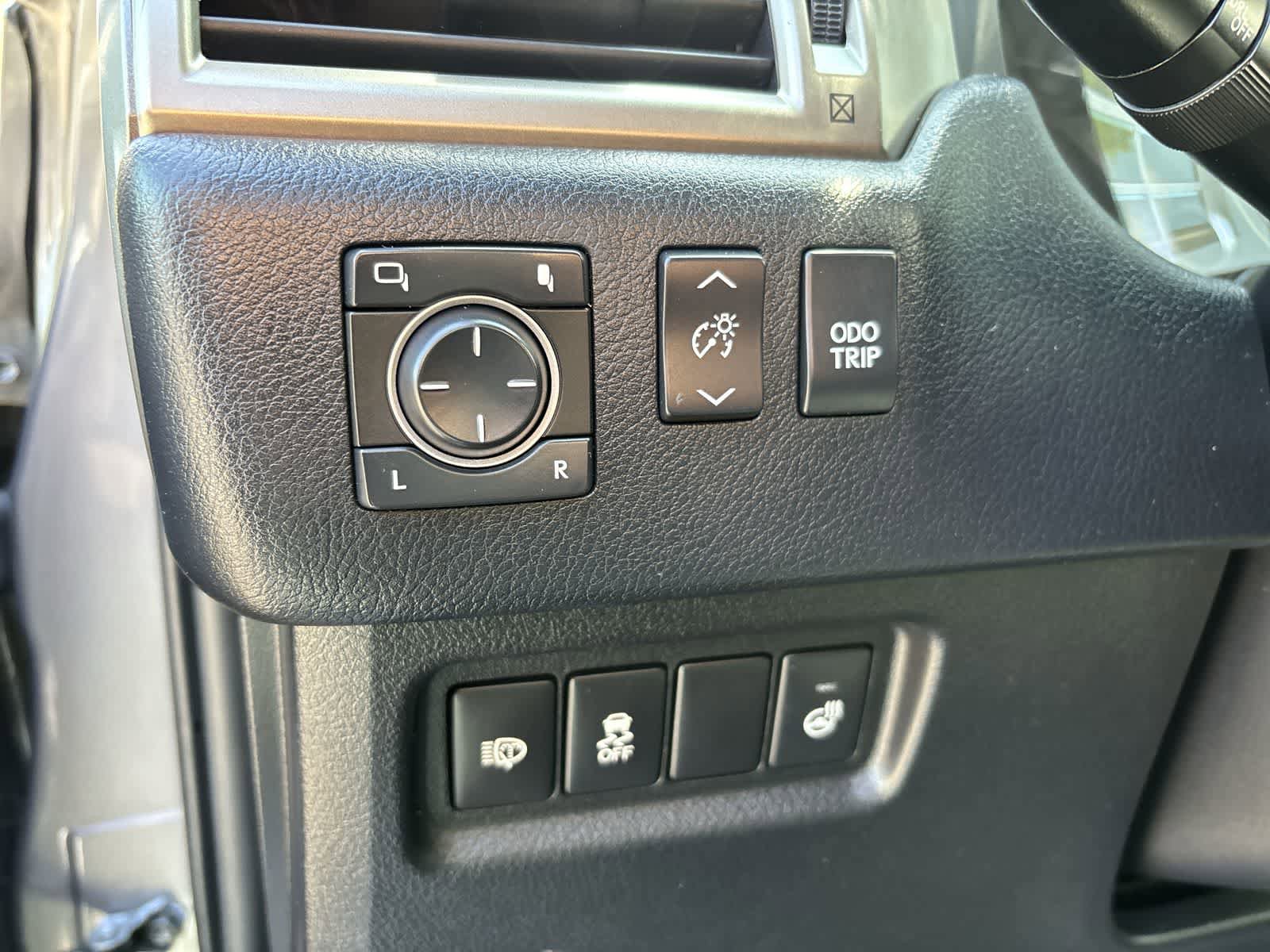 Used 2014 Lexus GX 460 Luxury AWD/4WD image 11