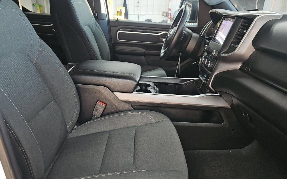 Used 2023 RAM 1500 Big Horn AWD/4WD image 6