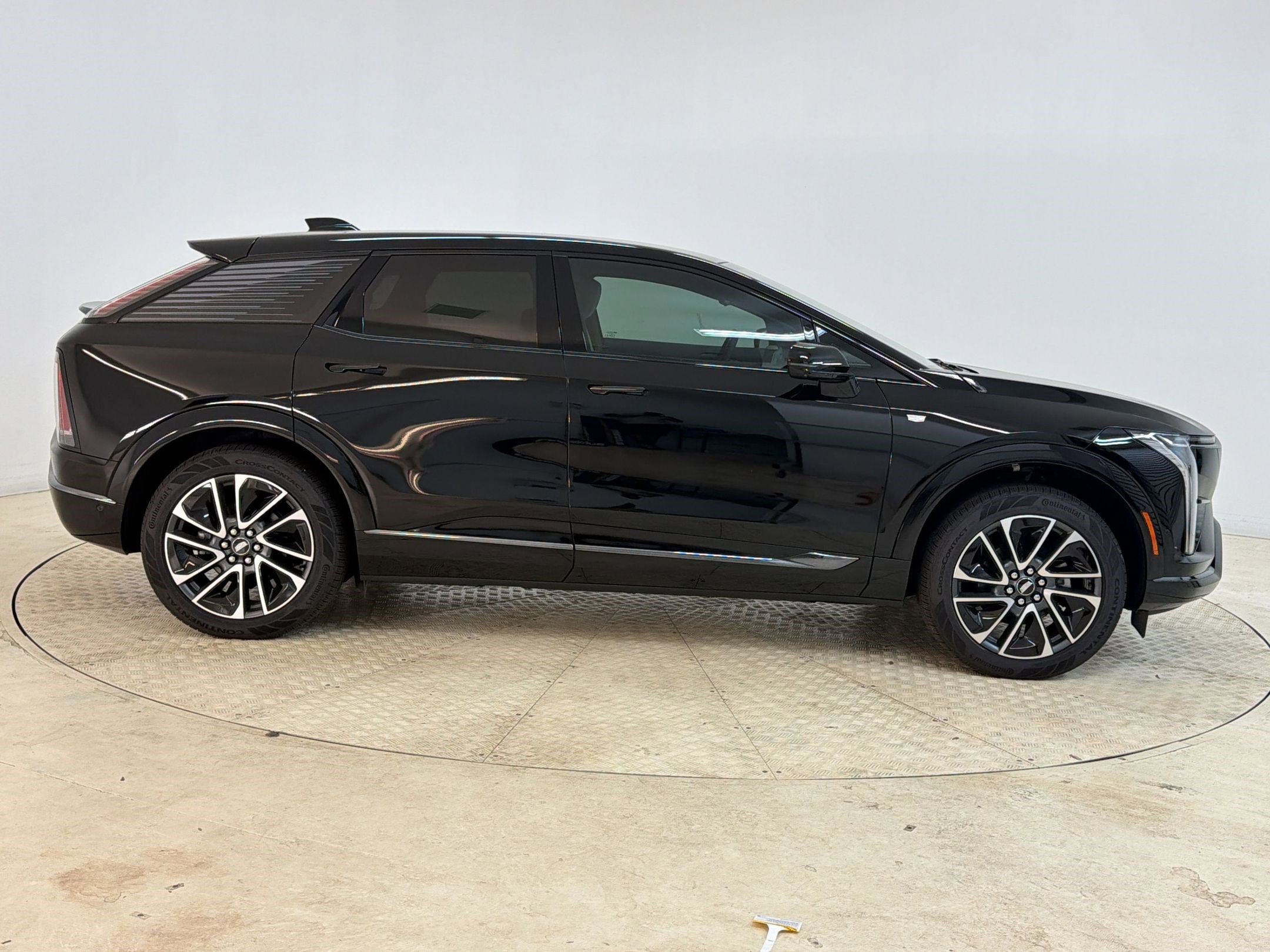 New 2026 Cadillac Optiq Sport 1 RWD image 8