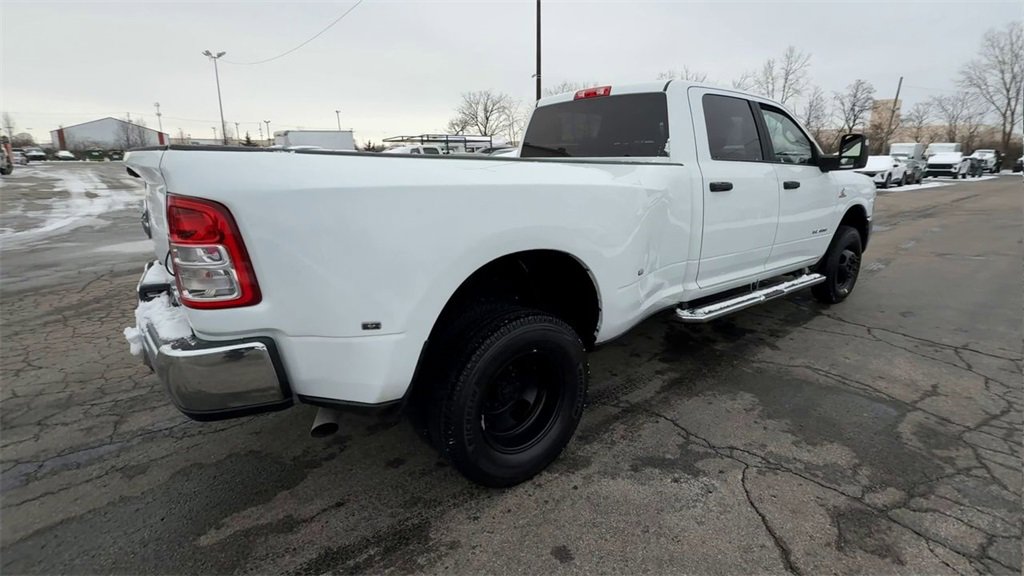 Used 2024 RAM 3500 Big Horn image 8