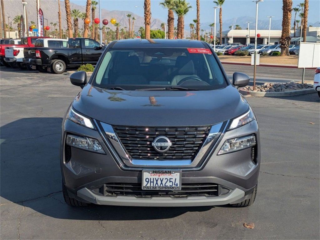 Certified 2023 Nissan Rogue SV image 7