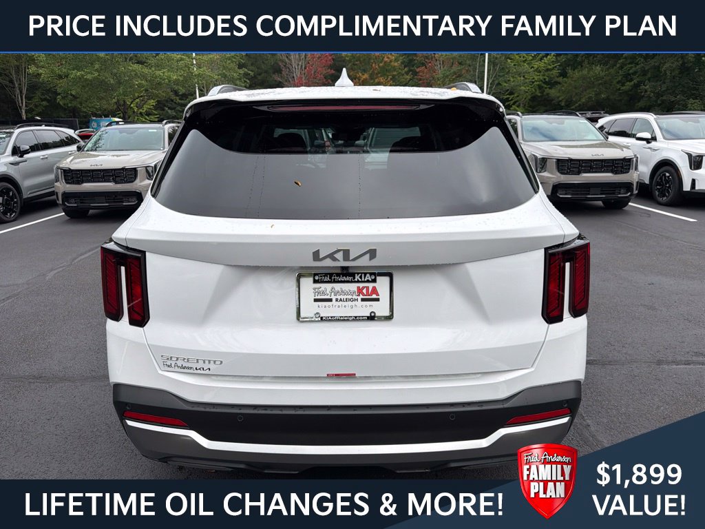 New 2026 Kia Sorento S w/ S Panoramic Sunroof Package FWD image 5
