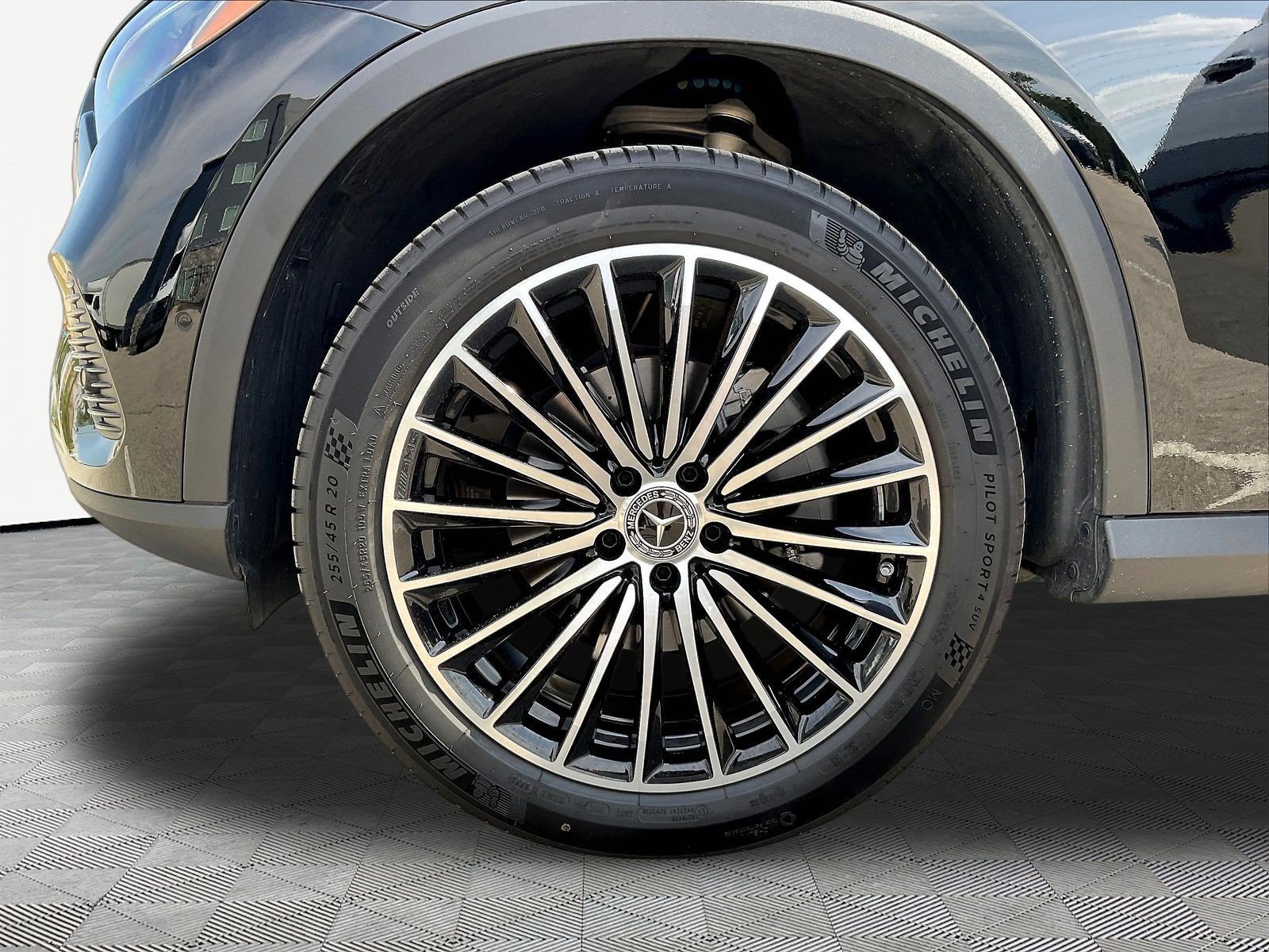 Certified 2026 Mercedes-Benz GLC 300 4MATIC image 34