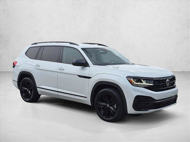 Used 2022 Volkswagen Atlas SEL R-Line AWD/4WD image 3