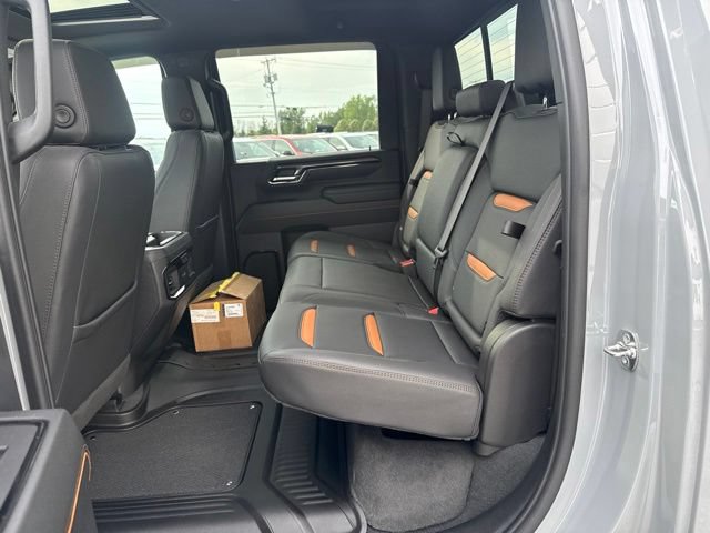 Used 2025 GMC Sierra 2500 AT4 w/ AT4 Premium Plus Package AWD/4WD image 31