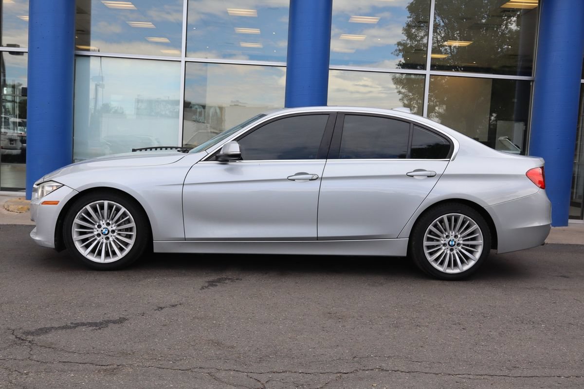 Used 2014 BMW 335i xDrive Sedan AWD/4WD image 2