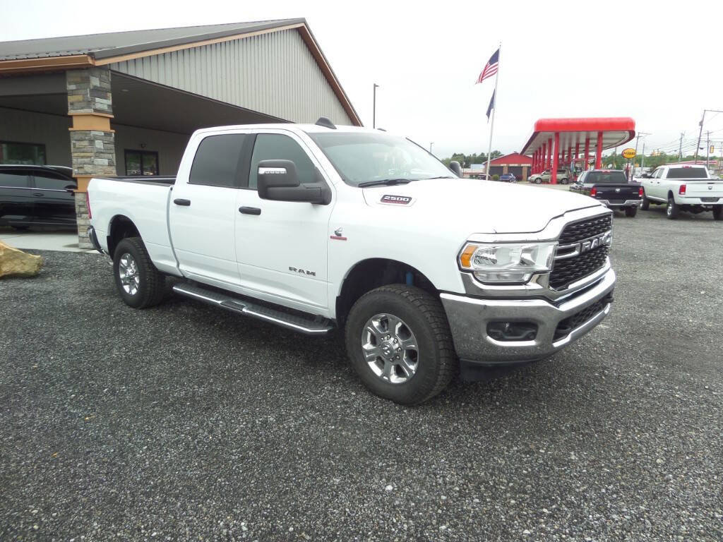 Used 2024 RAM 2500 Big Horn w/ Off Road Package image 3