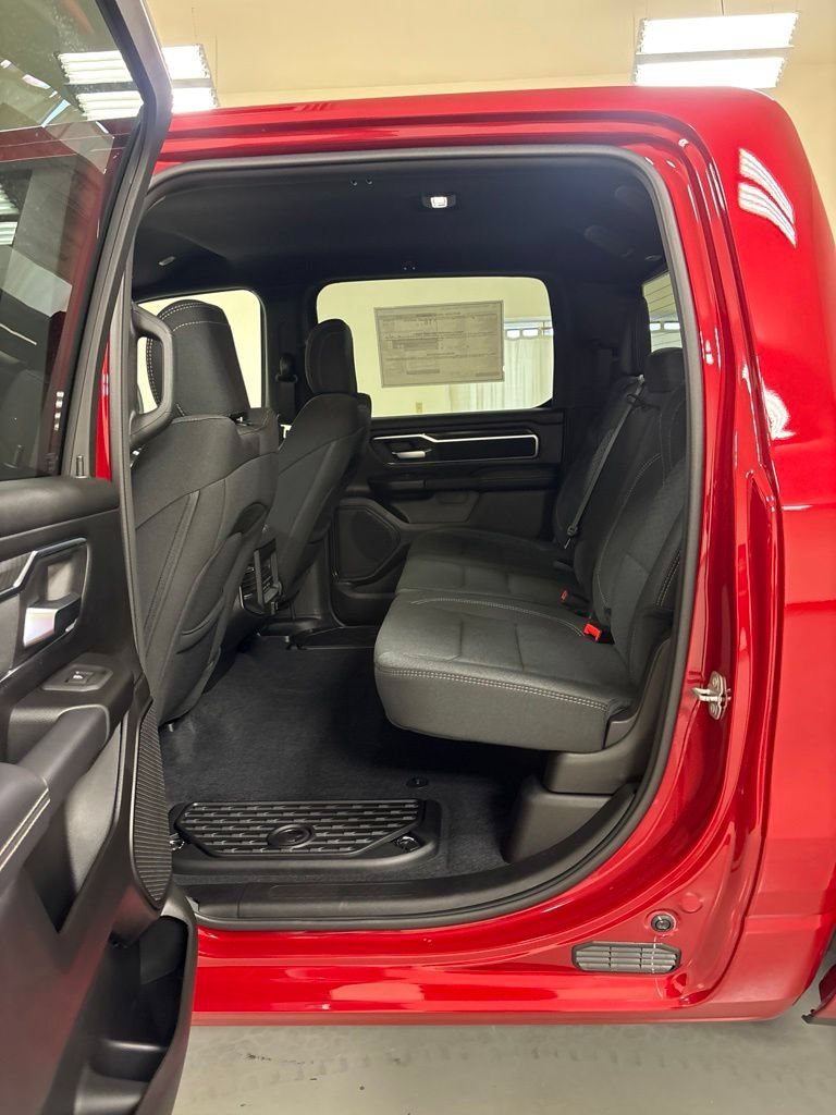 New 2026 RAM 1500 Big Horn AWD/4WD image 22