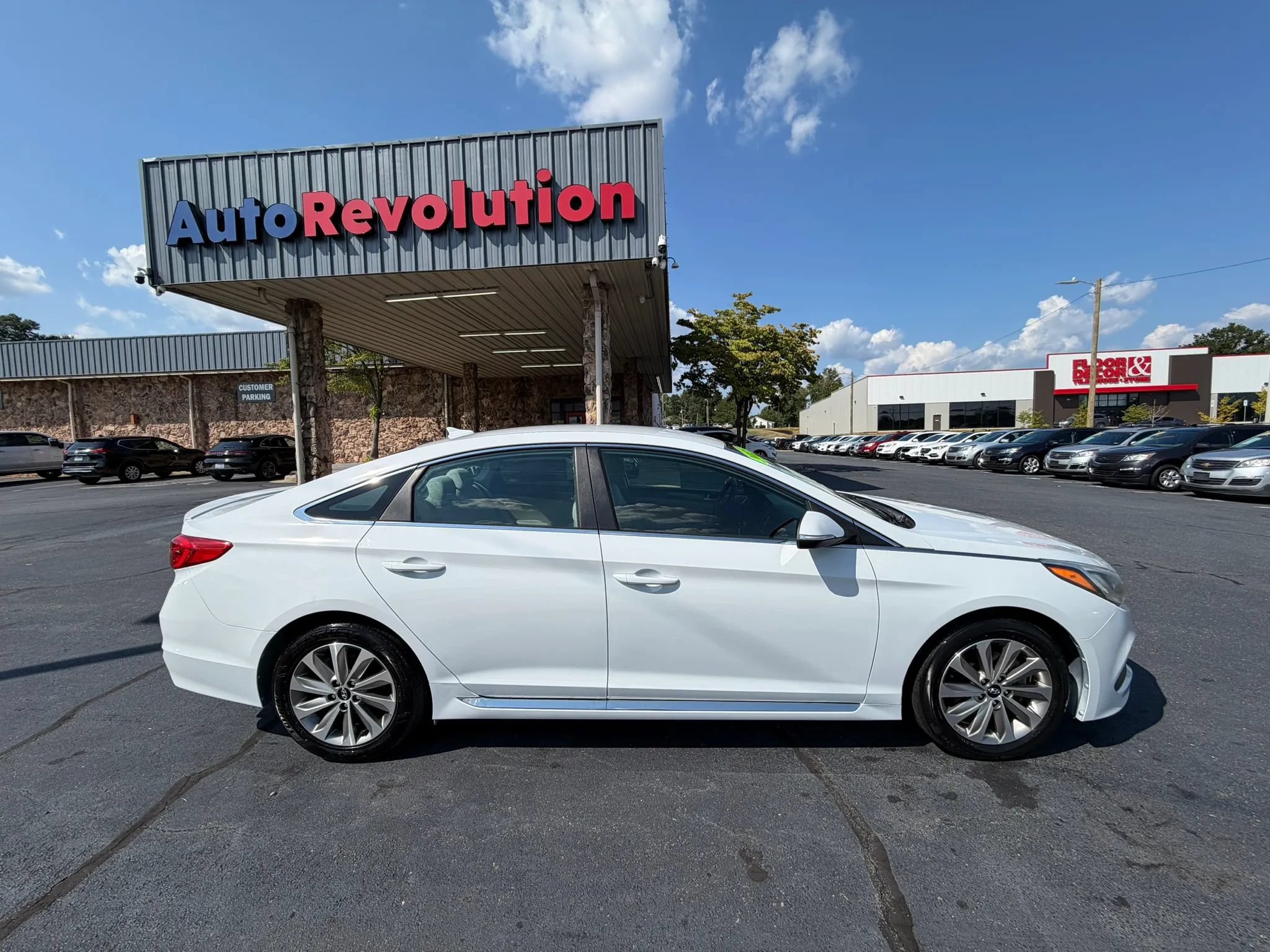 Used 2015 Hyundai Sonata Sport FWD image 8