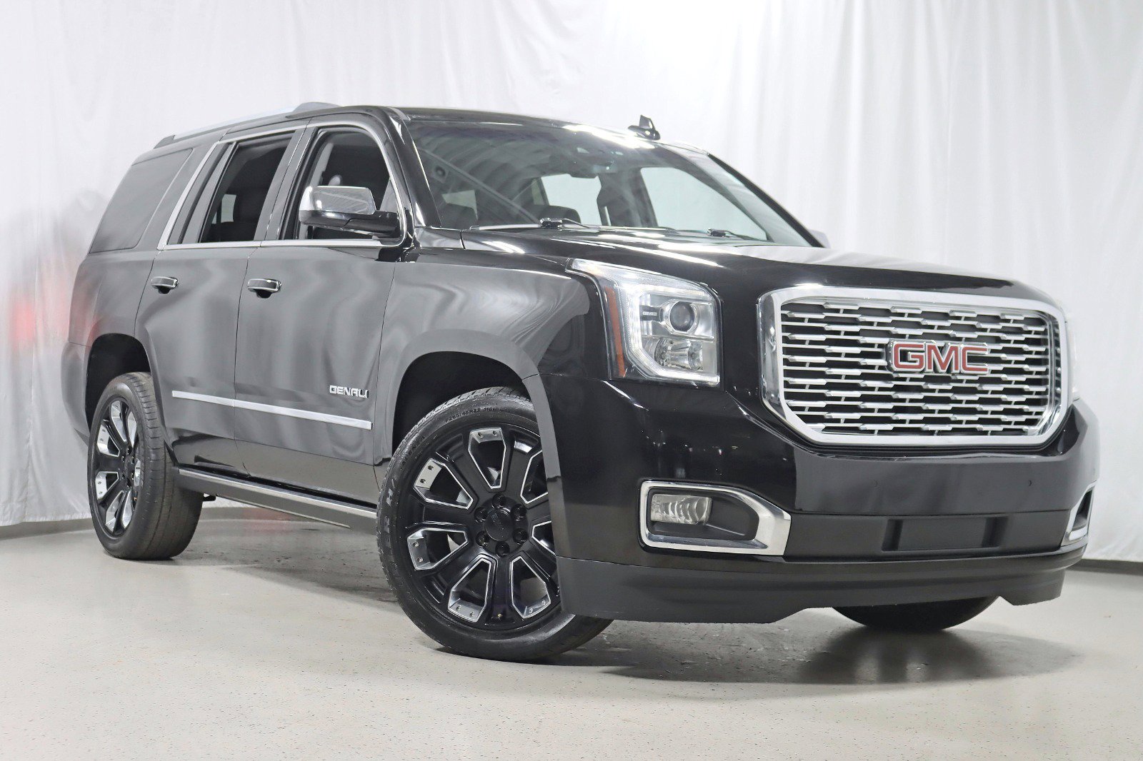Used 2018 GMC Yukon Denali w/ Denali Ultimate Package image 7