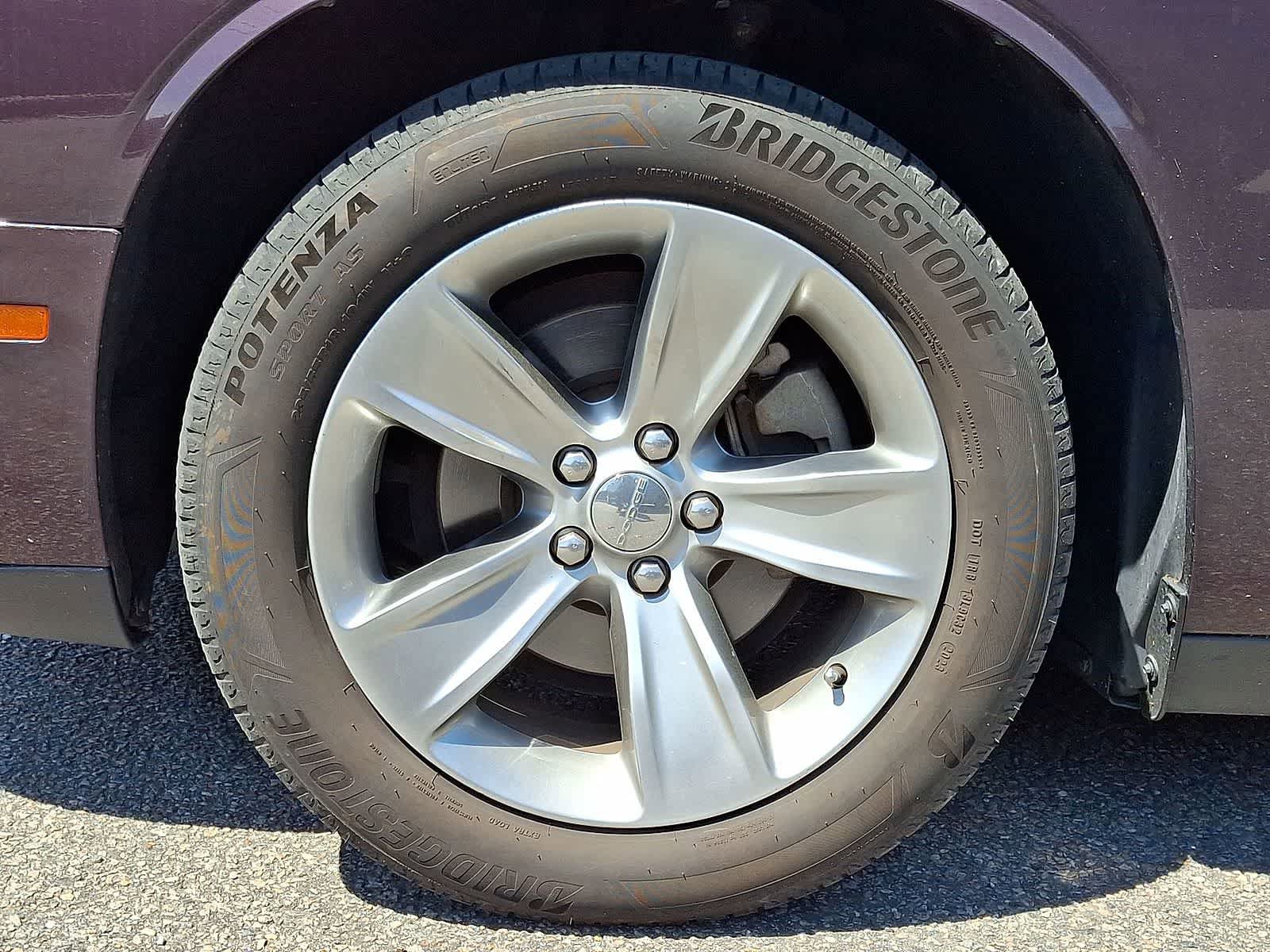 Used 2021 Dodge Challenger SXT image 37