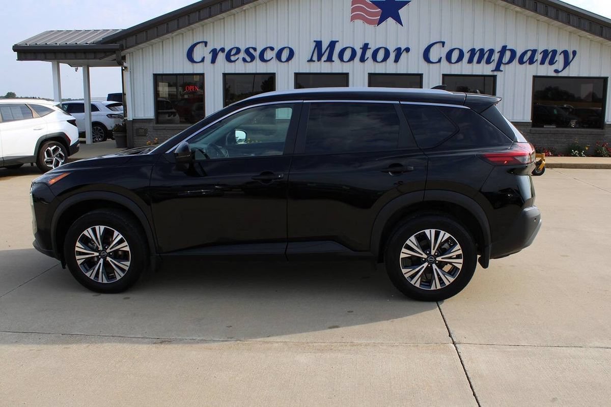 Used 2022 Nissan Rogue SV w/ SV Premium Package AWD/4WD image 8