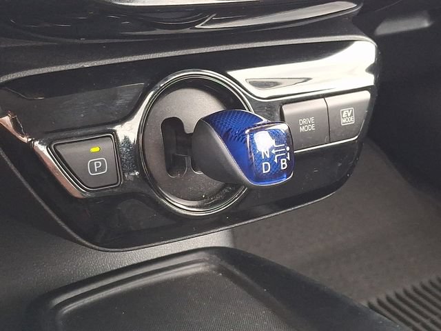 Used 2022 Toyota Prius LE FWD image 14