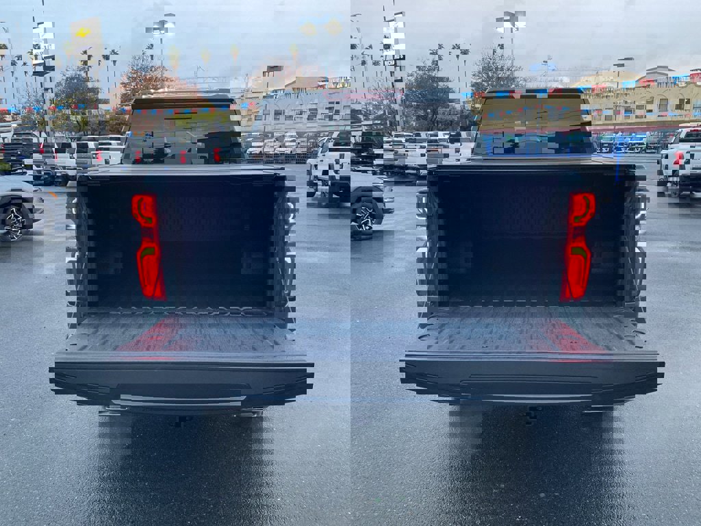 Used 2025 Chevrolet Silverado 1500 LT Trail Boss w/ Convenience Package II image 12