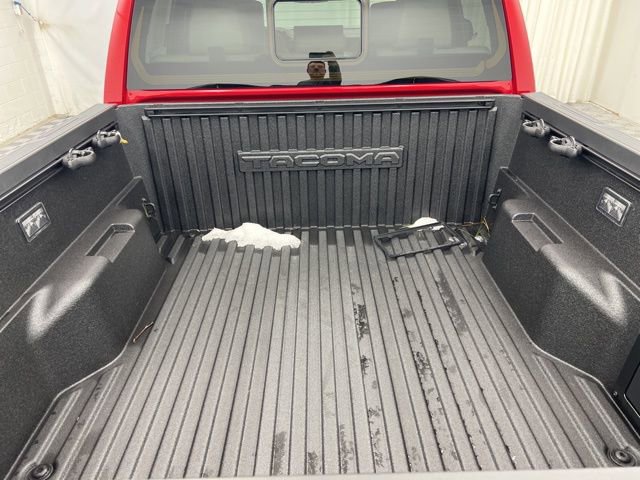 Used 2025 Toyota Tacoma Limited image 8
