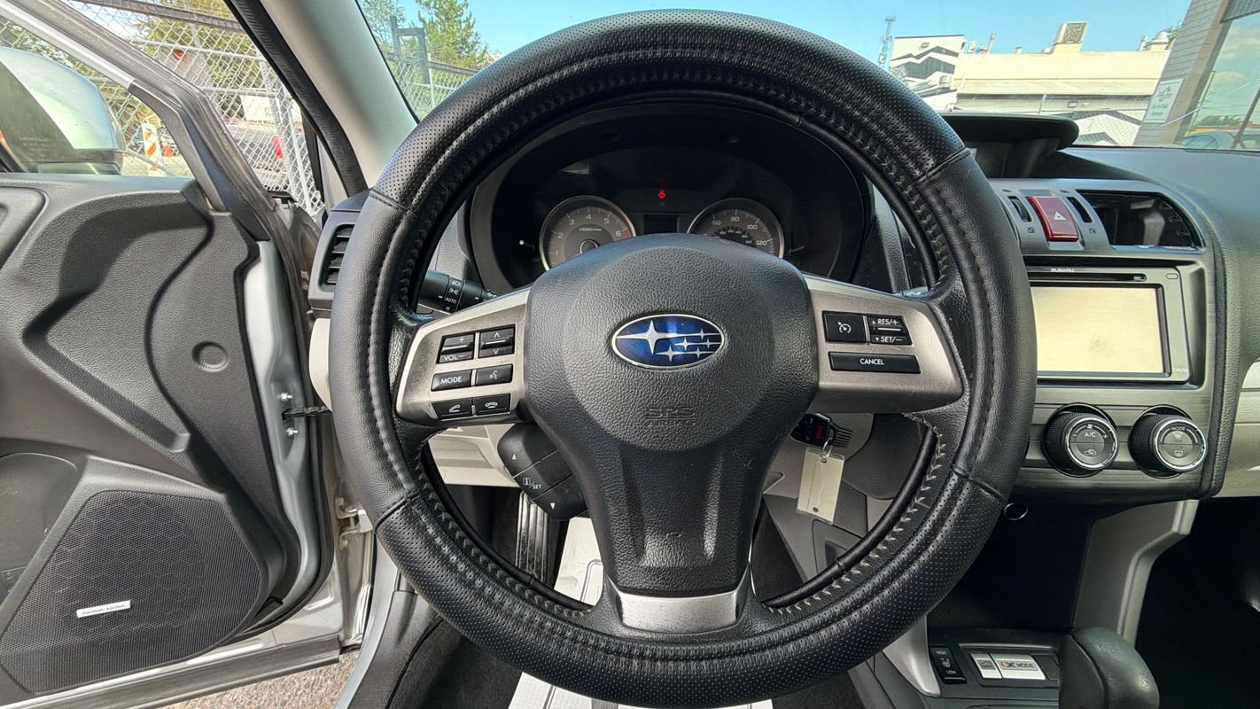 Used 2015 Subaru Forester 2.5i Limited w/ Popular Package #2 AWD/4WD image 15