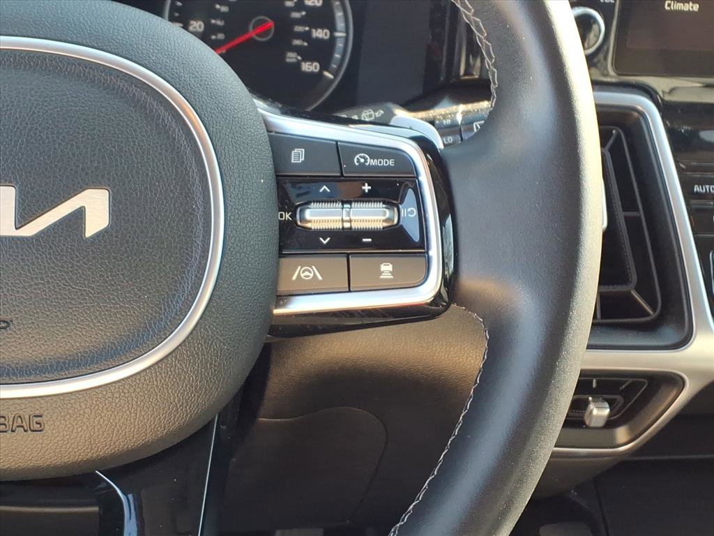 Used 2023 Kia Sorento EX image 21