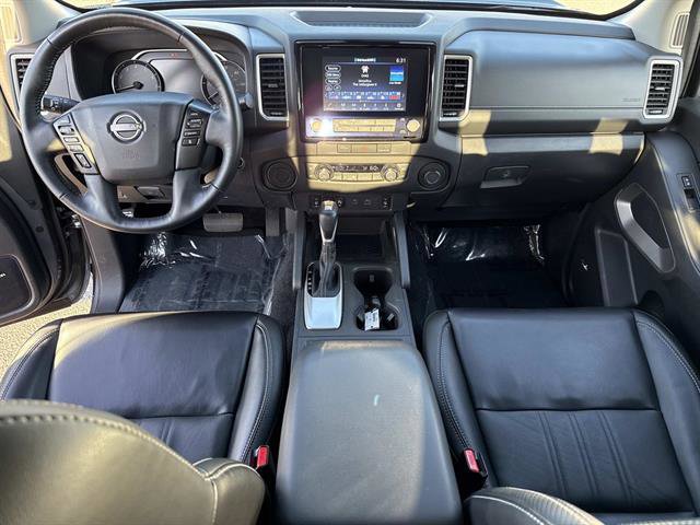 Used 2024 Nissan Frontier SL w/ Technology Package image 14