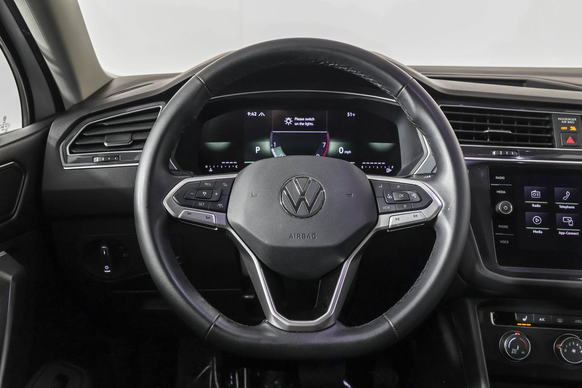 Used 2024 Volkswagen Tiguan Wolfsburg Edition image 26