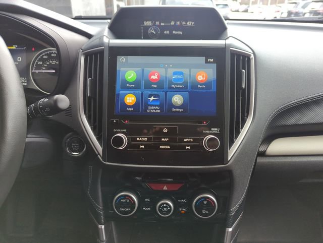 Used 2023 Subaru Forester Limited image 24