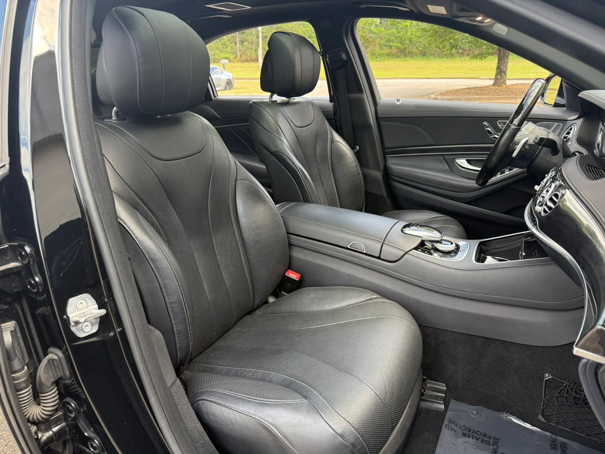 Used 2020 Mercedes-Benz S 450 Sedan image 27