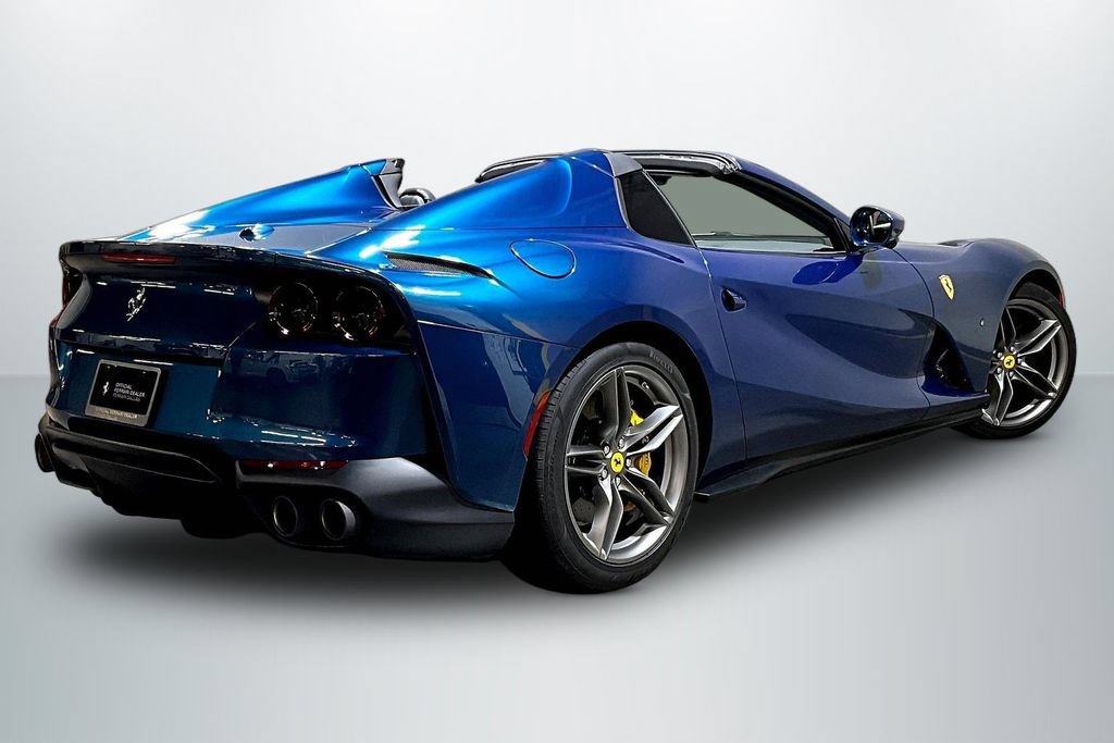 Used 2023 Ferrari 812 GTS RWD image 7