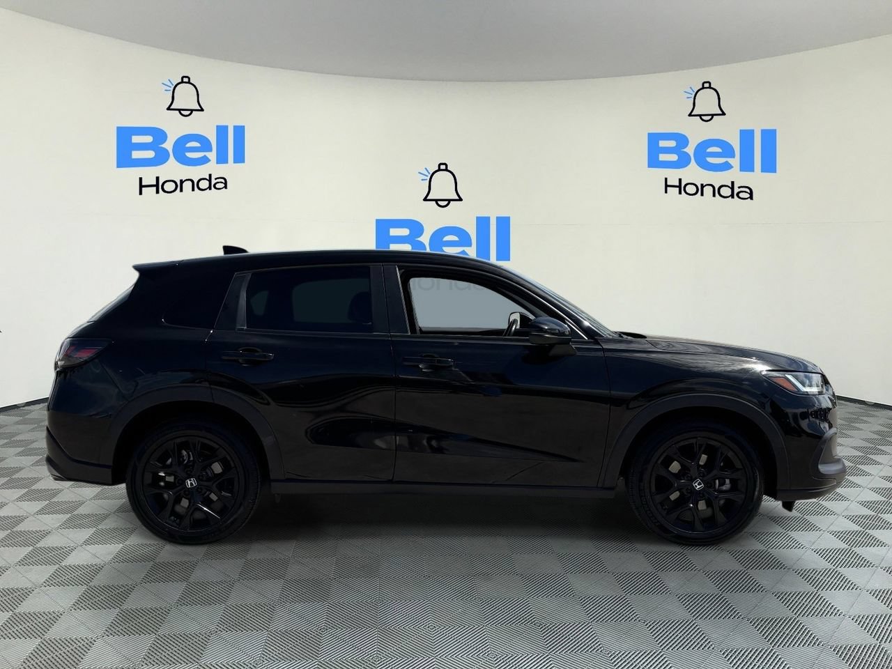 Certified 2025 Honda HR-V Sport image 5