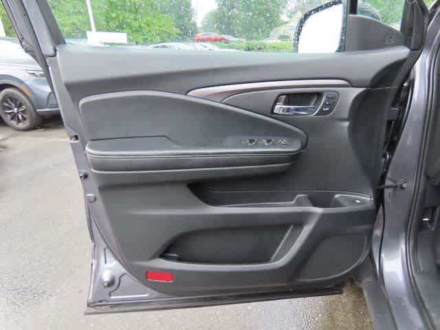 Certified 2023 Honda Ridgeline RTL image 18