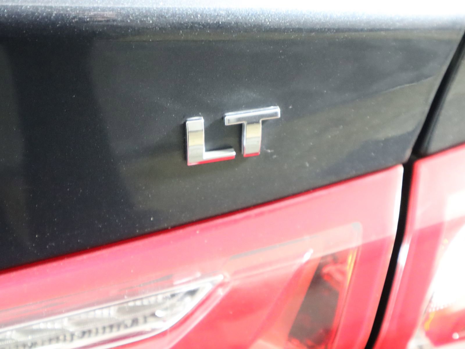 Used 2021 Chevrolet Malibu LT image 12